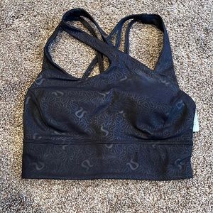 New Lululemon Free to be serene Bra Size 4